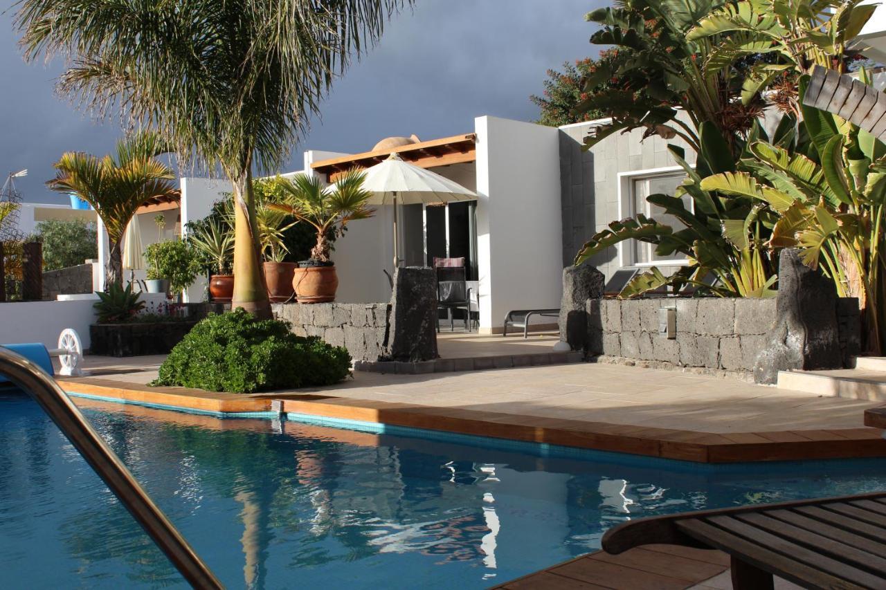 Villa Niki Mit Beheiztem Gemeinschaftspool Fuer 2 Appartments Las Breñas Extérieur photo